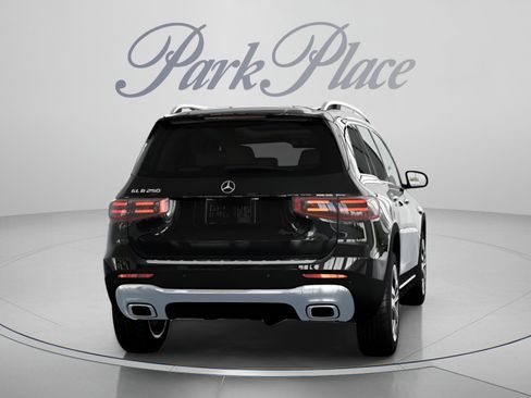 Certified 2026 Mercedes-Benz GLB 250 image 18