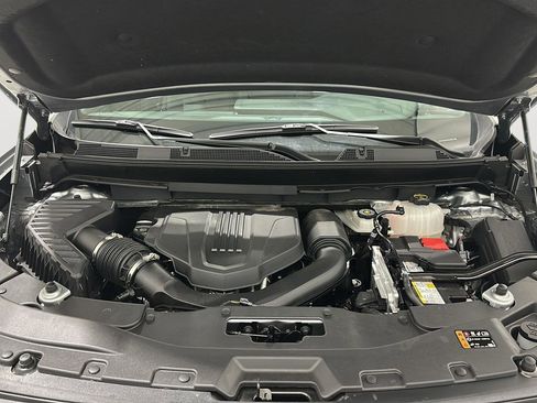 Used 2025 GMC Acadia Elevation image 26