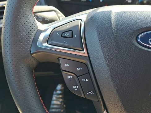 Certified 2022 Ford Edge ST-Line image 20