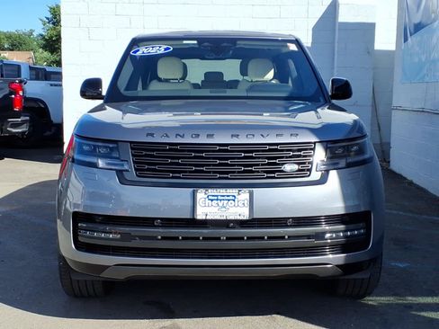 Used 2025 Land Rover Range Rover Long Wheelbase SE AWD/4WD image 2