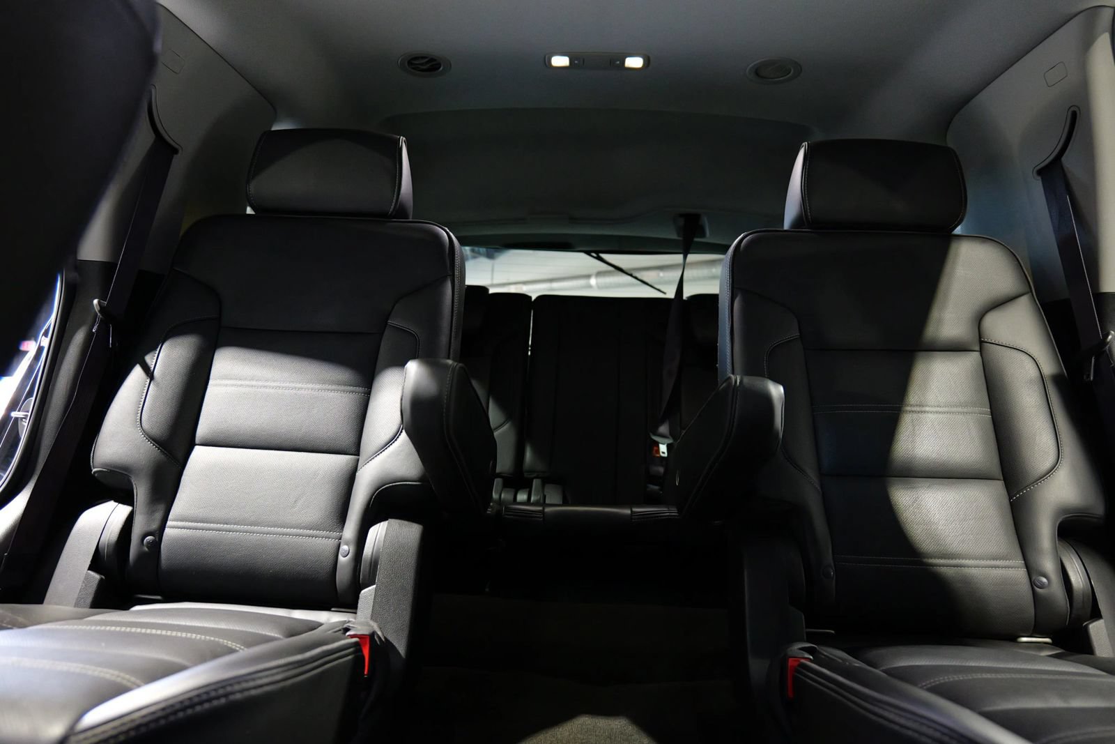 Used 2017 GMC Yukon Denali w/ Open Road Package AWD/4WD image 18