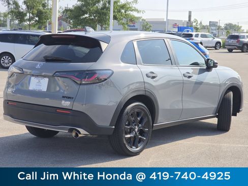 Used 2024 Honda HR-V Sport image 18