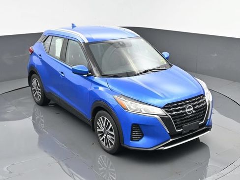 Used 2022 Nissan Kicks SV FWD image 19