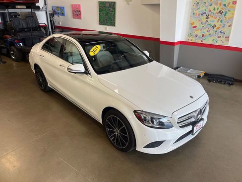 Used 2019 Mercedes-Benz C 300 4MATIC Sedan image 61