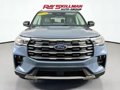 Used 2025 Ford Explorer Active w/ Active Comfort Package