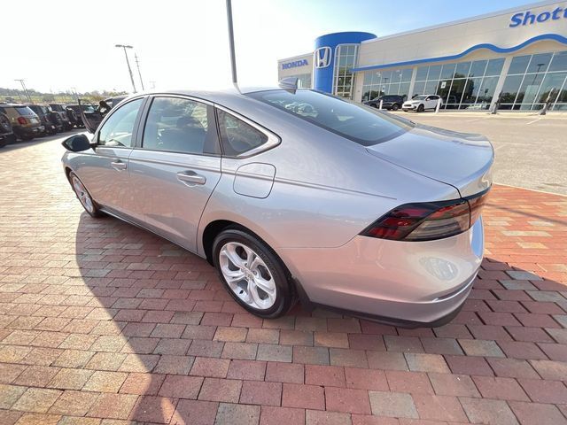 Certified 2024 Honda Accord LX image 31