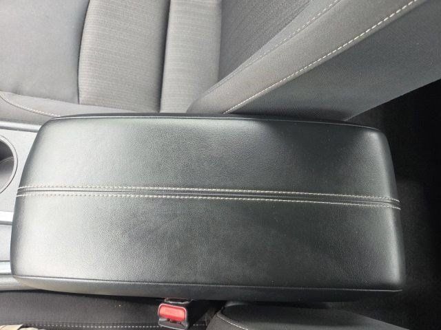 Used 2025 Nissan Altima 2.5 SV FWD image 31