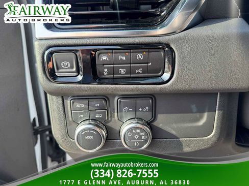 Used 2025 GMC Yukon Denali image 18