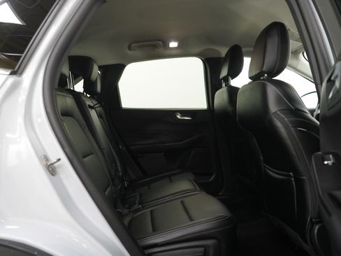 Used 2025 Ford Escape Platinum image 11