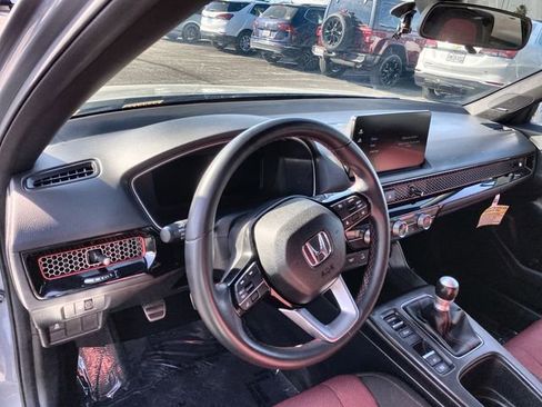 Used 2025 Honda Civic Si image 2