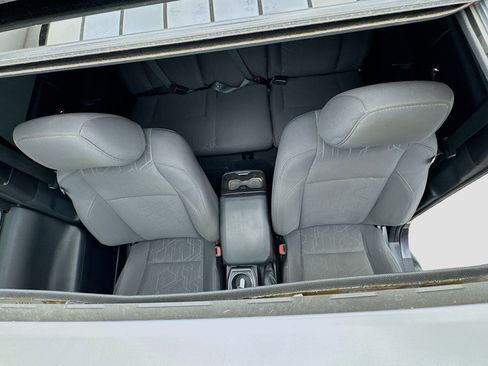 Used 2016 Toyota Tacoma TRD Sport image 14