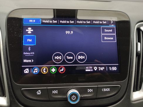 Used 2022 Chevrolet Malibu LT FWD image 25