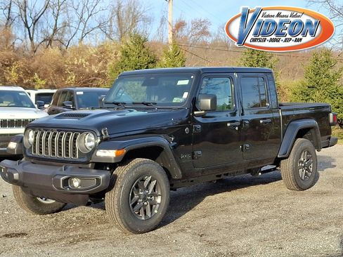 New 2026 Jeep Gladiator Sport AWD/4WD image 1