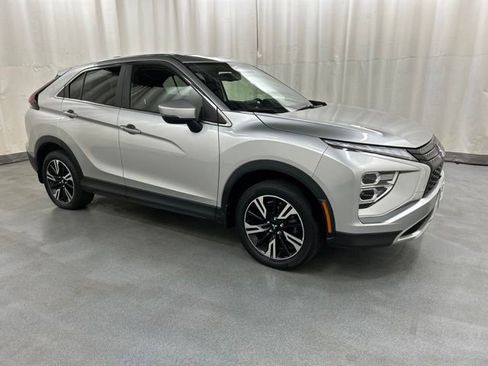 Used 2023 Mitsubishi Eclipse Cross AWD image 1