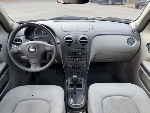 Used 2007 Chevrolet HHR LT image 16