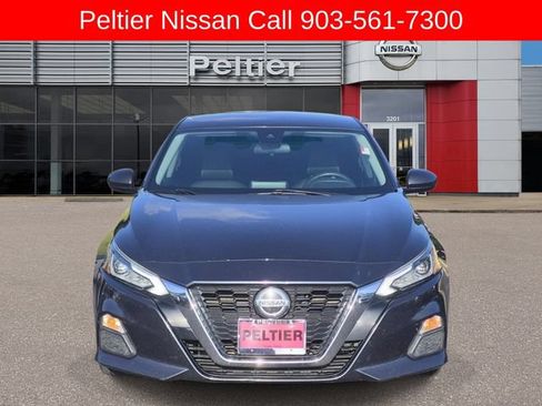 Used 2021 Nissan Altima 2.5 SV FWD image 2