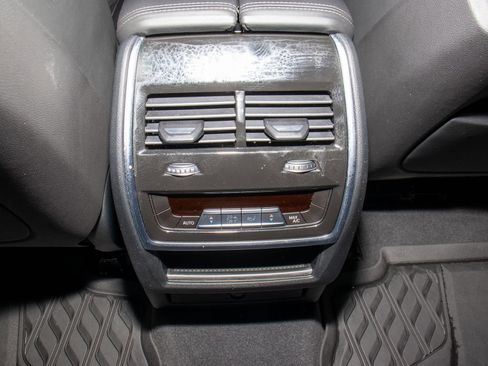 Used 2023 BMW X6 M50i w/ Executive Package image 18