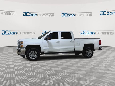 Used 2016 Chevrolet Silverado 3500 LT w/ LT Convenience Package AWD/4WD image 6