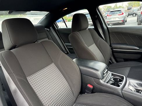 Used 2023 Dodge Charger SXT image 16