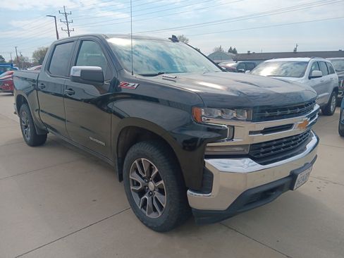 Used 2022 Chevrolet Silverado 1500 LT w/ All Star Edition Plus image 3
