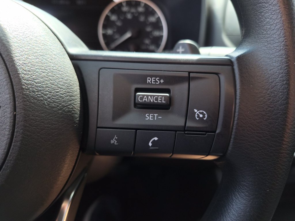 Certified 2023 Nissan Rogue S FWD image 24