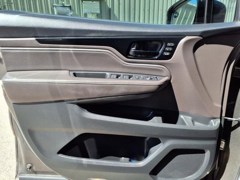 Used 2020 Honda Odyssey Elite image 24