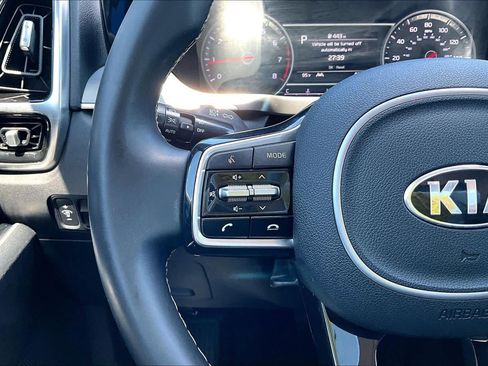 Used 2021 Kia Sorento SX AWD/4WD image 24