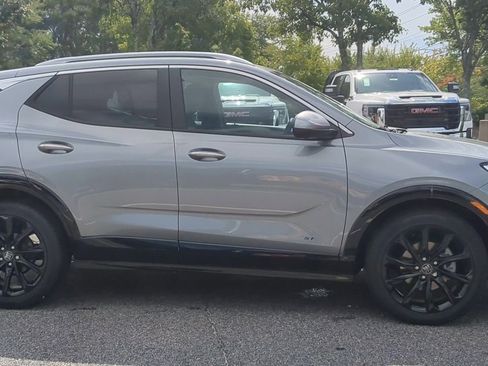 Used 2026 Buick Encore GX Sport Touring w/ Advanced Technology Package image 9