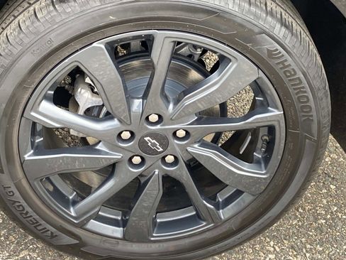 Used 2023 Chevrolet Equinox RS image 29