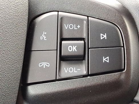 Certified 2025 Ford Mustang Mach-E Premium image 22