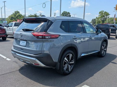 Used 2023 Nissan Rogue Platinum w/ Platinum Premium Package image 7
