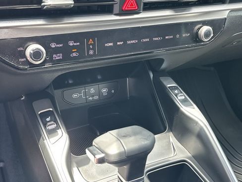Used 2025 Kia Sorento EX w/ Panoramic Sunroof Package AWD/4WD image 38
