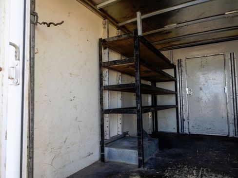 Used 2018 Chevrolet Express 3500 w/ Power Convenience Package image 22