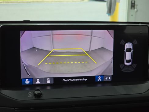 Used 2023 Honda Accord Touring image 23