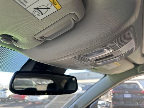 Used 2025 MAZDA CX-5 AWD 2.5 S w/ Preferred Package image 17