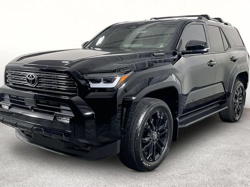 Used 2025 Toyota 4Runner Platinum AWD/4WD image 12