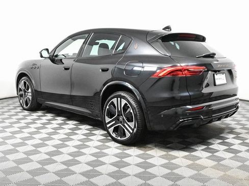 New 2025 Maserati Grecale Folgore image 4