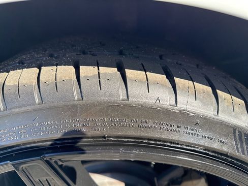 Used 2020 Tesla Model 3 Long Range image 31