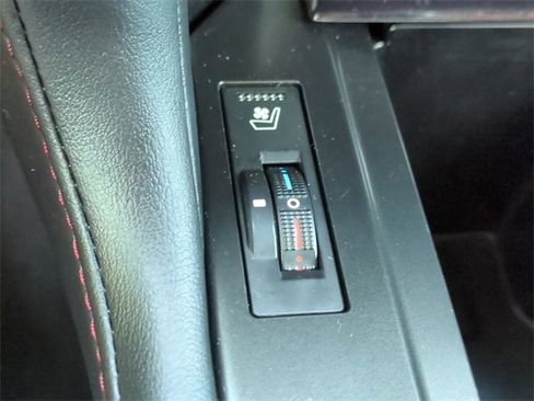 Used 2023 Lexus GX 460 Premium image 23