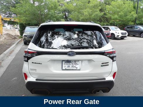 Used 2025 Subaru Forester Sport w/ Popular Package #1 AWD/4WD image 8