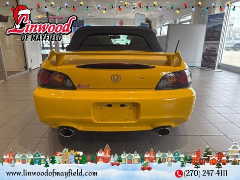 Used 2006 Honda S2000 image 3