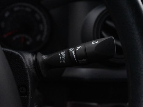 Used 2022 Toyota Tacoma SR image 21