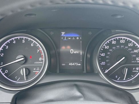 Used 2024 Toyota Camry SE FWD image 19