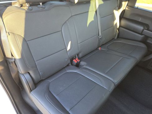 Used 2023 GMC Sierra 3500 Pro w/ Convenience Package image 25