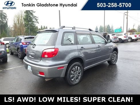 Used 2006 Mitsubishi Outlander LS image 5