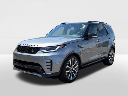 Certified 2025 Land Rover Discovery Dynamic SE AWD/4WD image 1