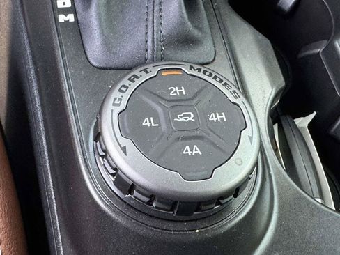 Used 2023 Ford Bronco Outer Banks AWD/4WD image 8