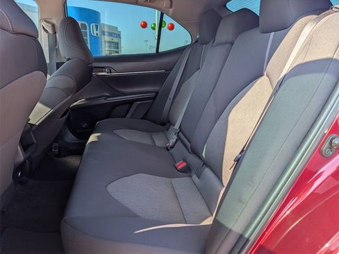 Used 2022 Toyota Camry LE image 30