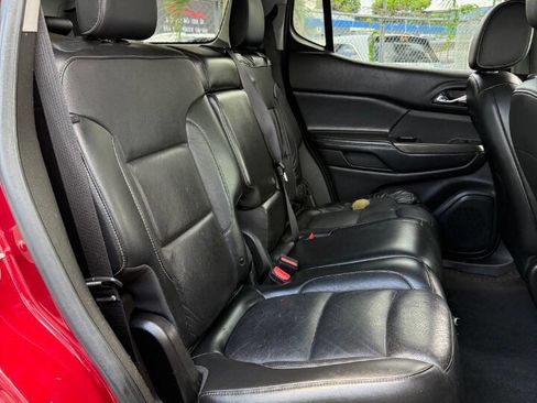 Used 2019 GMC Acadia SLT image 22