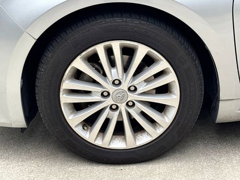 Used 2015 Toyota Avalon XLE Touring image 12